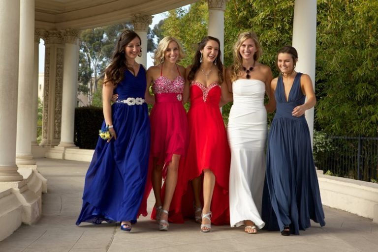 A Night to Remember: The Allure of Designer Prom Dresses