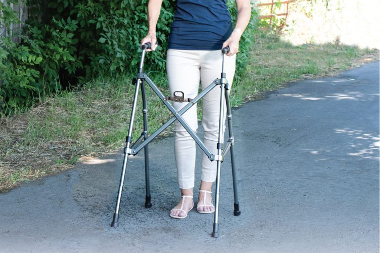 The Essential Guide to Walkers for the Elderly: A Comprehensive Overview