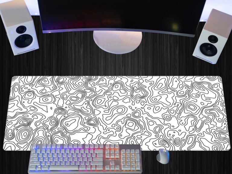 Glide with Style: A Guide to Choosing and Personalizing Printed Mouse Pads