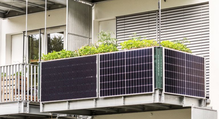 Sustainable Style: Elevate Your Outdoor Space with Balkon Solar Solutions