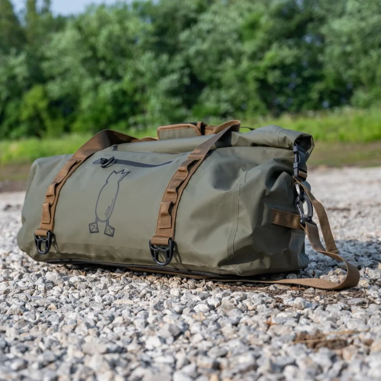 Dry Duffel Medium: The Ultimate Solution for Keeping Your Gear Organized and Dry